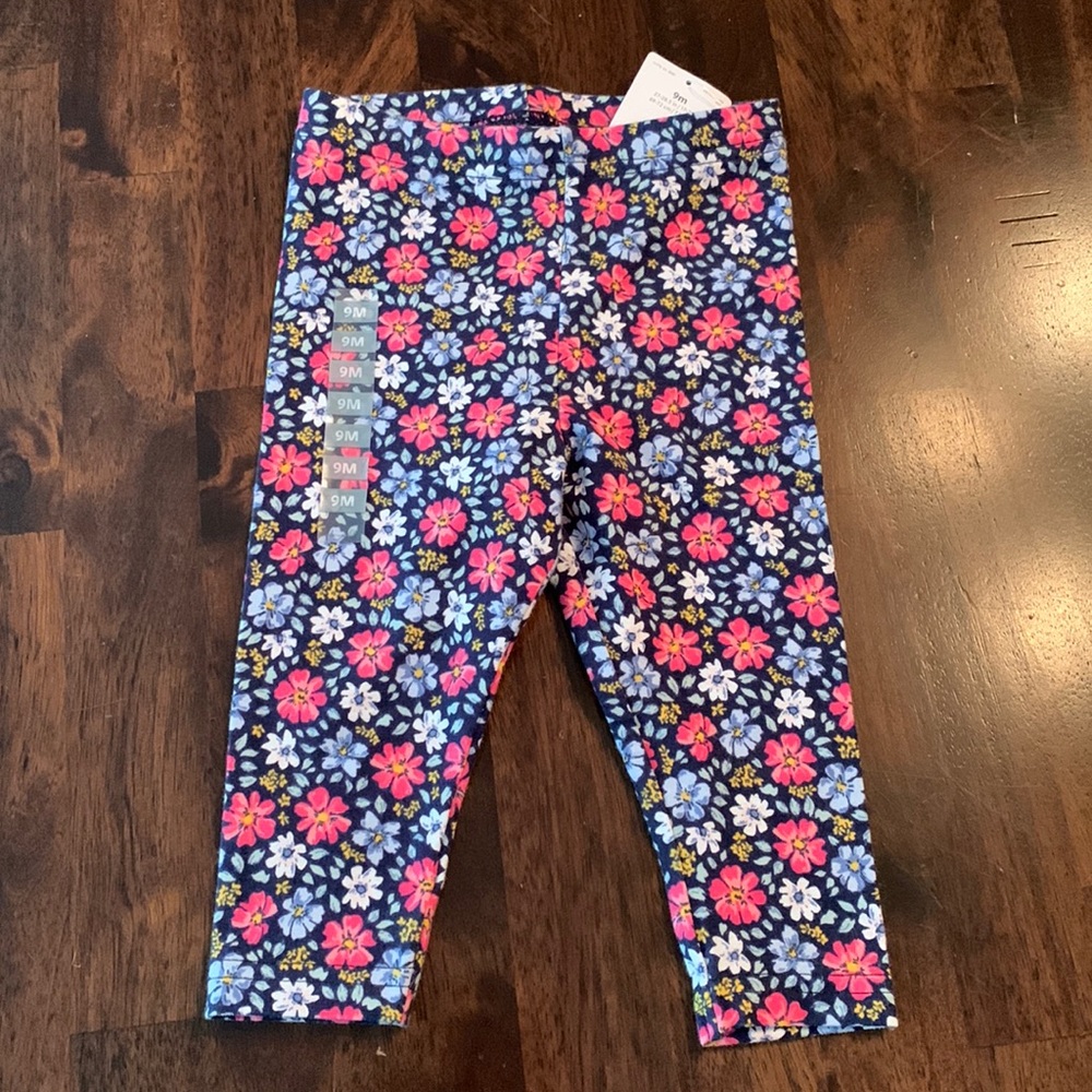 NWT Carter’s 9 month flowered leggings, new with tags